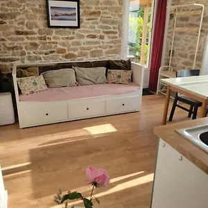 Superbe Studio, Avec Cuisine Et Espace Extérieur Plouguerneau